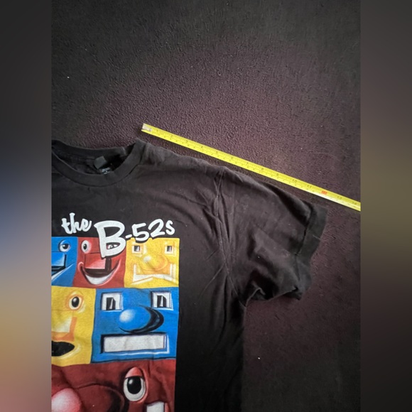 B-52’s 2018 Concert T-shirt 40 Years Of Multidimensional Musical Mayhem Size M - Picture 8 of 12